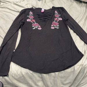 Black shirt with floral breast